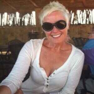 Original VERSACE Sunglasses with case!